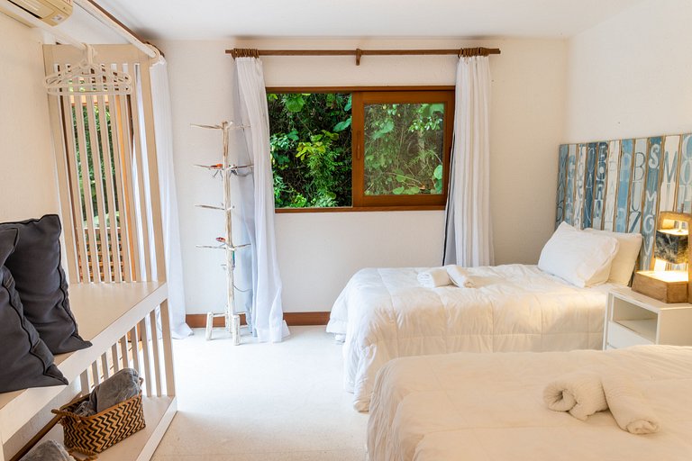 Casa pé na areia no Cond. Aguas dAjuda