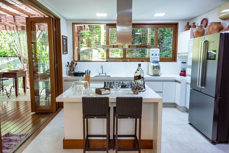 Casa pé na areia no Cond. Aguas dAjuda