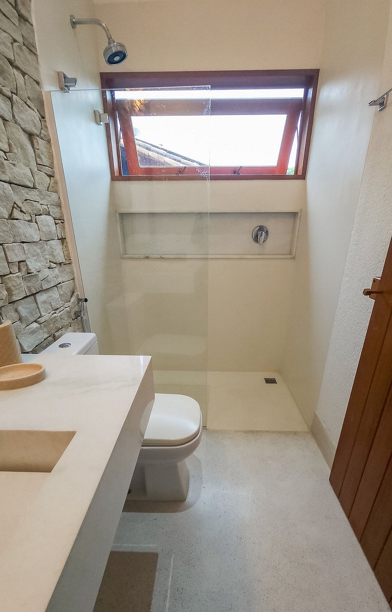 Casa pé na areia no Cond. Aguas dAjuda