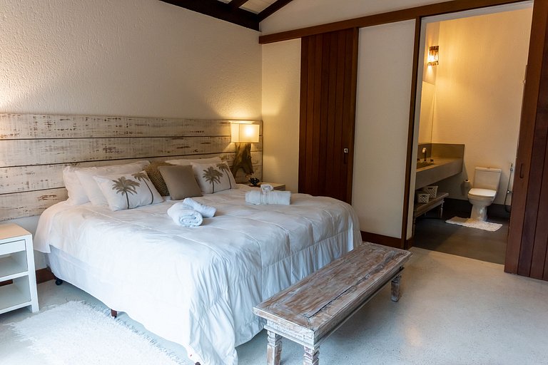 Casa pé na areia no Cond. Aguas dAjuda