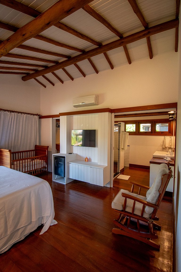 Excelente casa, pé na areia, no melhor de Arraial!