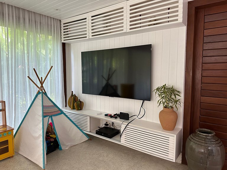 Excelente casa, pé na areia, no melhor de Arraial!